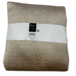 SUPER KING VELVET QUILT - Image 3