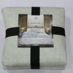 TEXTURED HORROCKSES 3 PIECE QUILT SET - Image 3