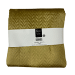 SUPER KING VELVET QUILT