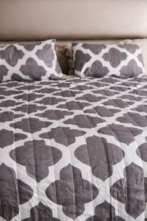 Soft Touch Quilt - Queen - Image 1