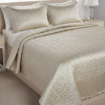 CHAMPAGNE S/KING PLAIN LUXURY QUILT - 3PC