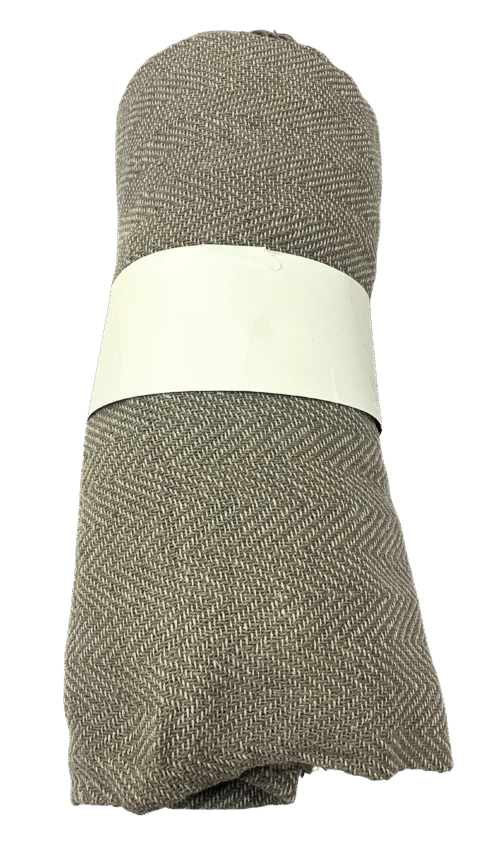 987387df-0268-4ed7-af04-b5045cf24dcc BED COVER/THROW ZIG ZAG KNIT - 230X260 - Image 3