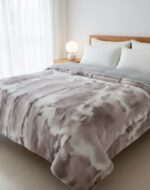 Carducci Printed Faux Rabbit Fur Blanket 240x260 - Image 2