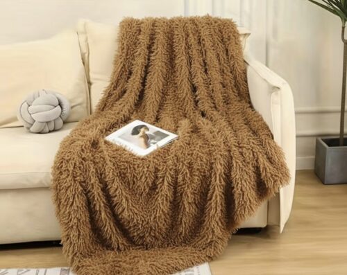 Long Fur Throw (125x150) - Image 1