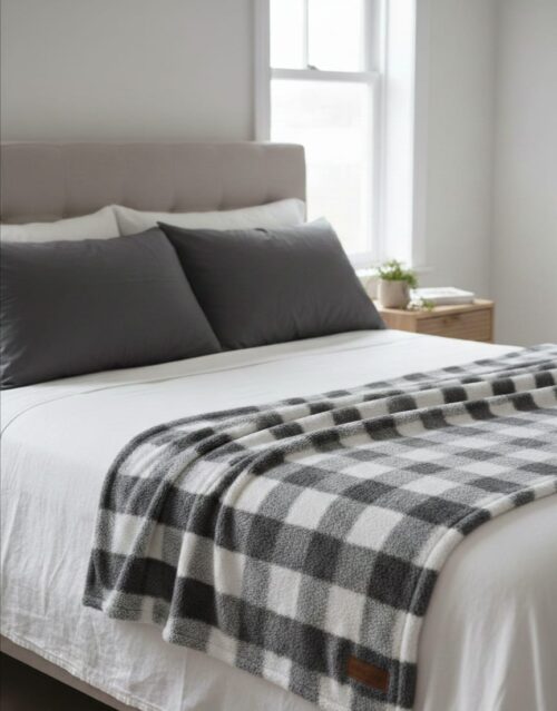 HORROCKSES SCOTTISH CHECK SHERPA THROW - 200X220 - Image 2