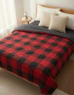 REVERSABLE QUILT - 218 X 218 - Image 3