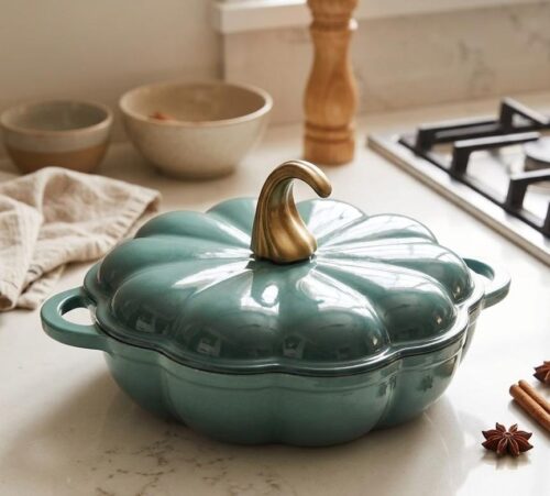 CAST IRON PUMPKIN SAUCEPAN - 26CM - Image 1