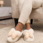 BEAUTY SECRET LADIES BUNNY DESIGN SLIPPERS W/BOW