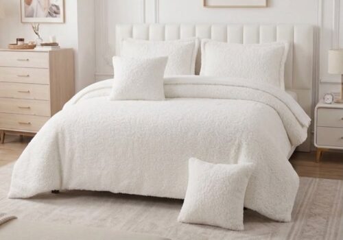 MFD 5PC FAUX FUR BED SPREAD -  240 X 260CM - Image 3