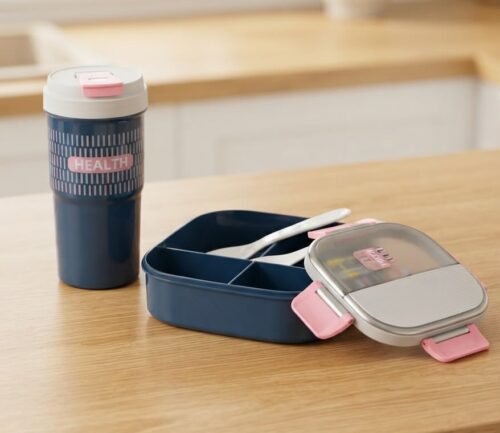 WhatsApp Image 2026-07-09 at 12.08.35 GRID LUNCH BOX SET W/UTENSILS & 550ML BOTTLE - Image 1