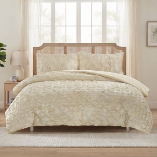 MATT SATIN PINCH PLEAT DUVET COVER SET – QUEEN