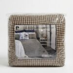 PRINTED HOUNDSTOOTH QUILT SET – 3 PIECES – 240 X 240CM - Image 3