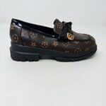 LADIES’ PATENT LOAFERS – CHUNKY SOLE WITH BOW & DD BADGE | SQUARE LIFE