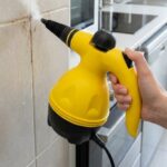 HANDHELD STEAM CLEANER WITH 9 ACCESSORIES