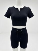 LADIES' 2-PIECE GYM SET – RIBBED HALF-ZIP TOP & SHORT TIGHTS