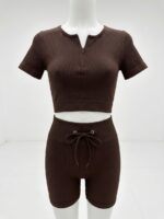 LADIES' 2-PIECE GYM SET – RIBBED HALF-ZIP TOP & SHORT TIGHTS - Image 3